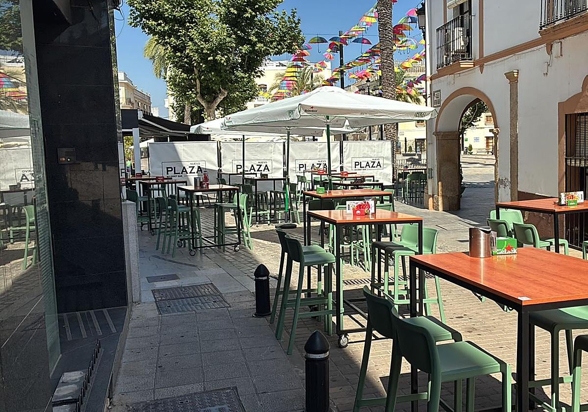 Imagen principal - Cuenta con varios espacios y capacidad para cien comensales.