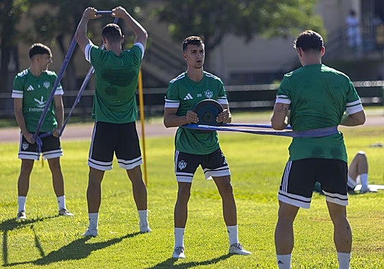 Fotos | El Cacereño comienza su pretemporada