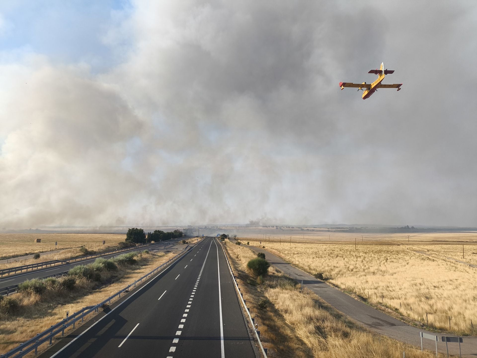 Así ha sido el incendio declarado este miércoles en Trujillo