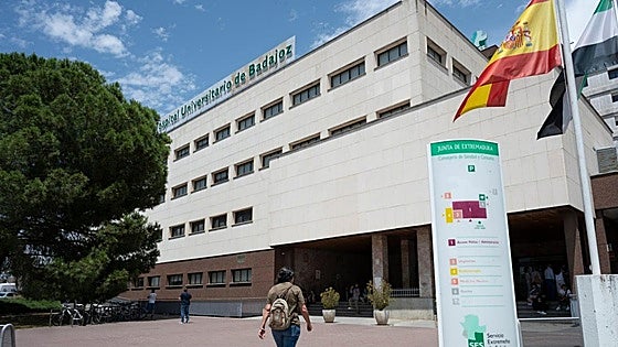 Herido grave un trabajador tras caer de tres metros de altura en Siderúrgica Balboa