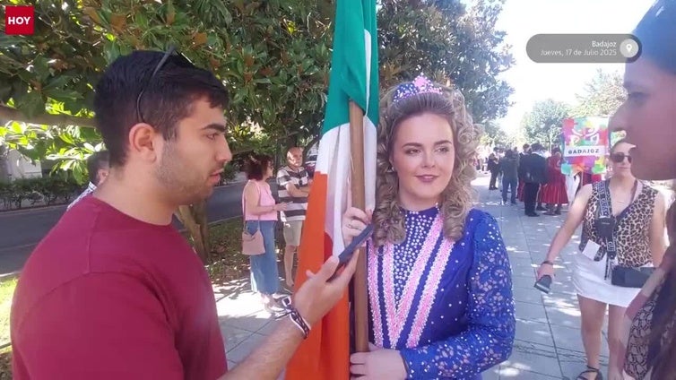 Irlanda, Taiwan y Uzbekistan desfilan por Badajoz