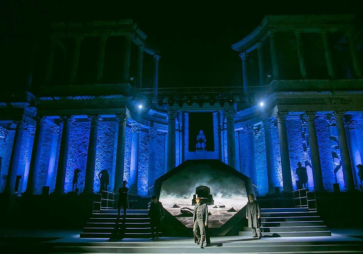 Las mejores imágenes de la obra de teatro &#039;Edipo Rey&#039;