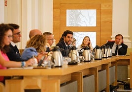 Imagen de archivo del pleno municipal de Cáceres.