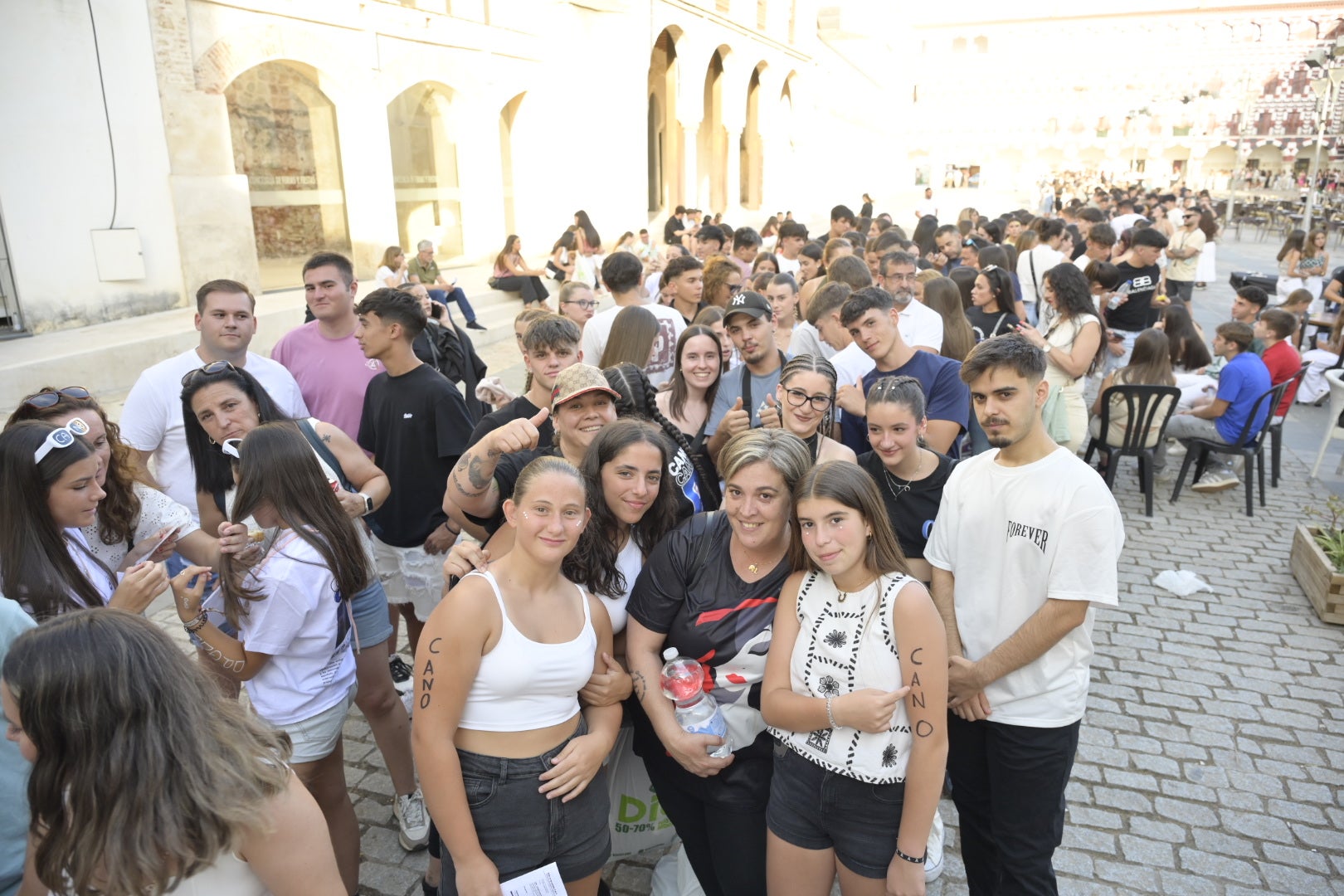 12 horas de cola para ver a Cano en el Alcazaba Festival