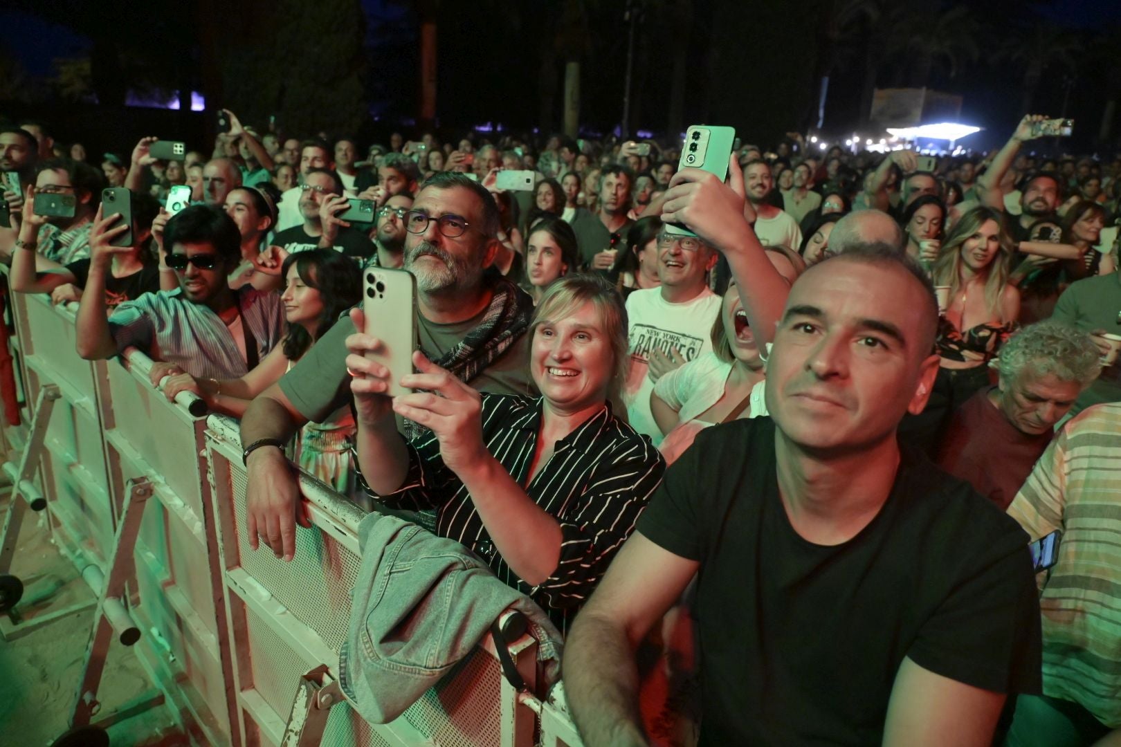 Así fue el concierto de Manu Chao en el Alcazaba Festival de Badajoz