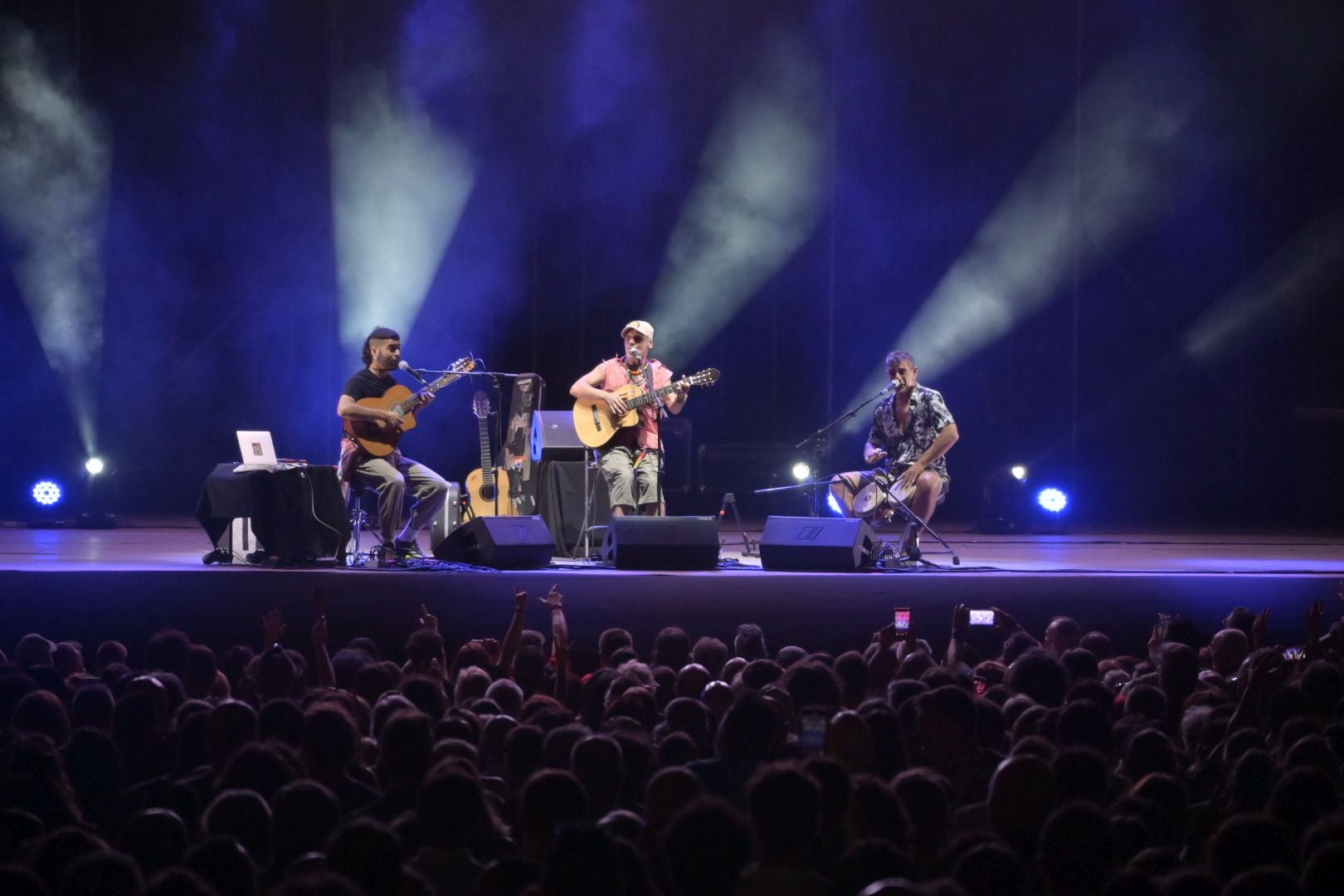 Así fue el concierto de Manu Chao en el Alcazaba Festival de Badajoz