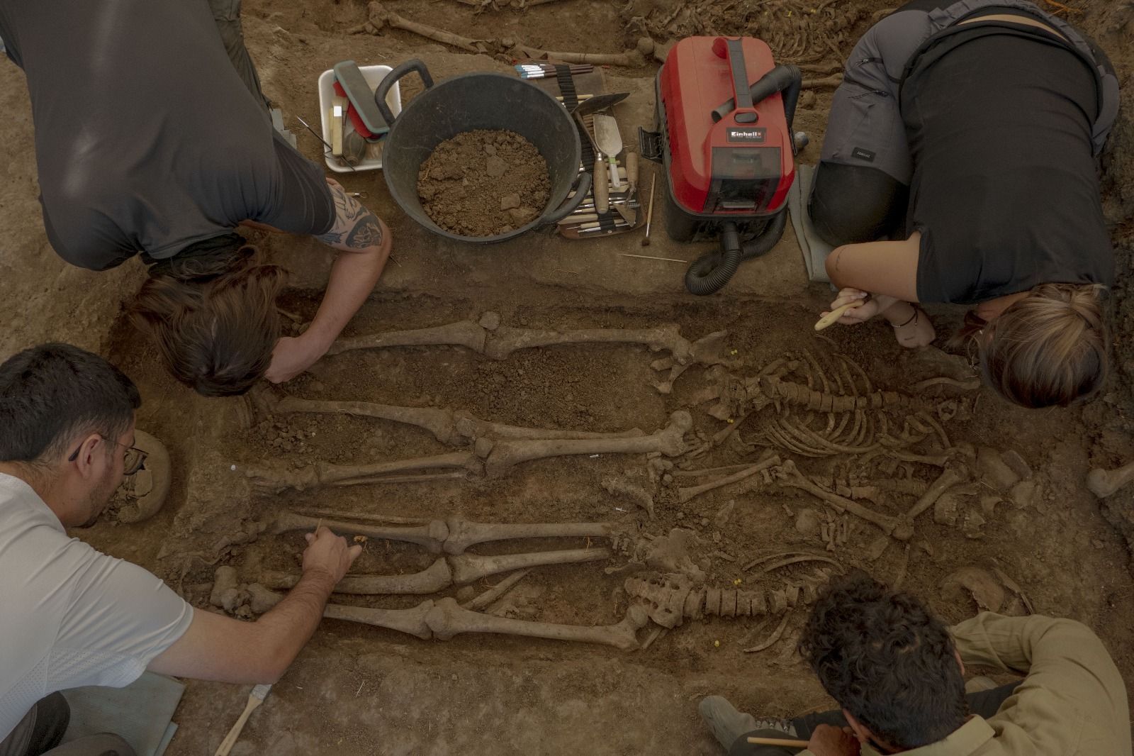 Fotos | Estas son las fosas exhumadas en Bodonal de la Sierra