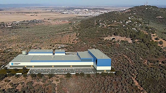 La mina de Cáceres ve inviable repetir las pruebas químicas en el plazo dado por la Junta