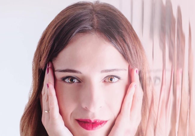 Rebeca Santiago, en su web promocional.