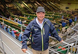 Atanasio Naranjo, fundador de Tany Nature, en una de las instalaciones de la empresa.