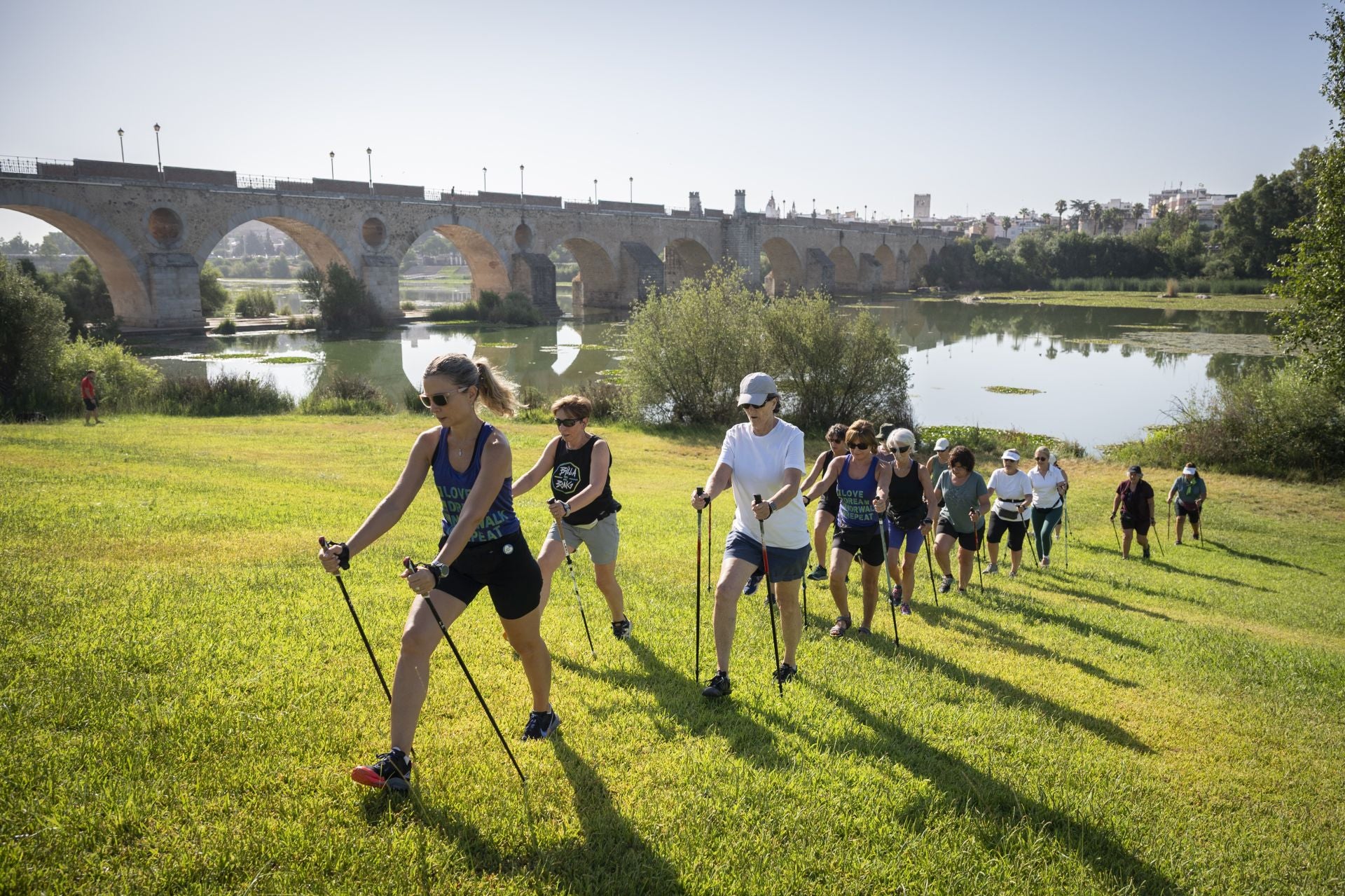 Fotos | Así practica Badajoz la marcha nórdica