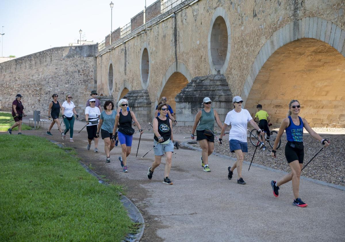 Fotos | Así practica Badajoz la marcha nórdica
