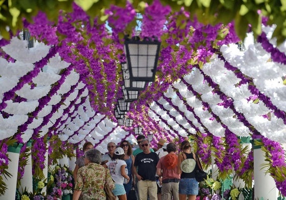 Fiesta de las Flores.