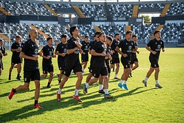 El Badajoz durante un entrenamiento.
