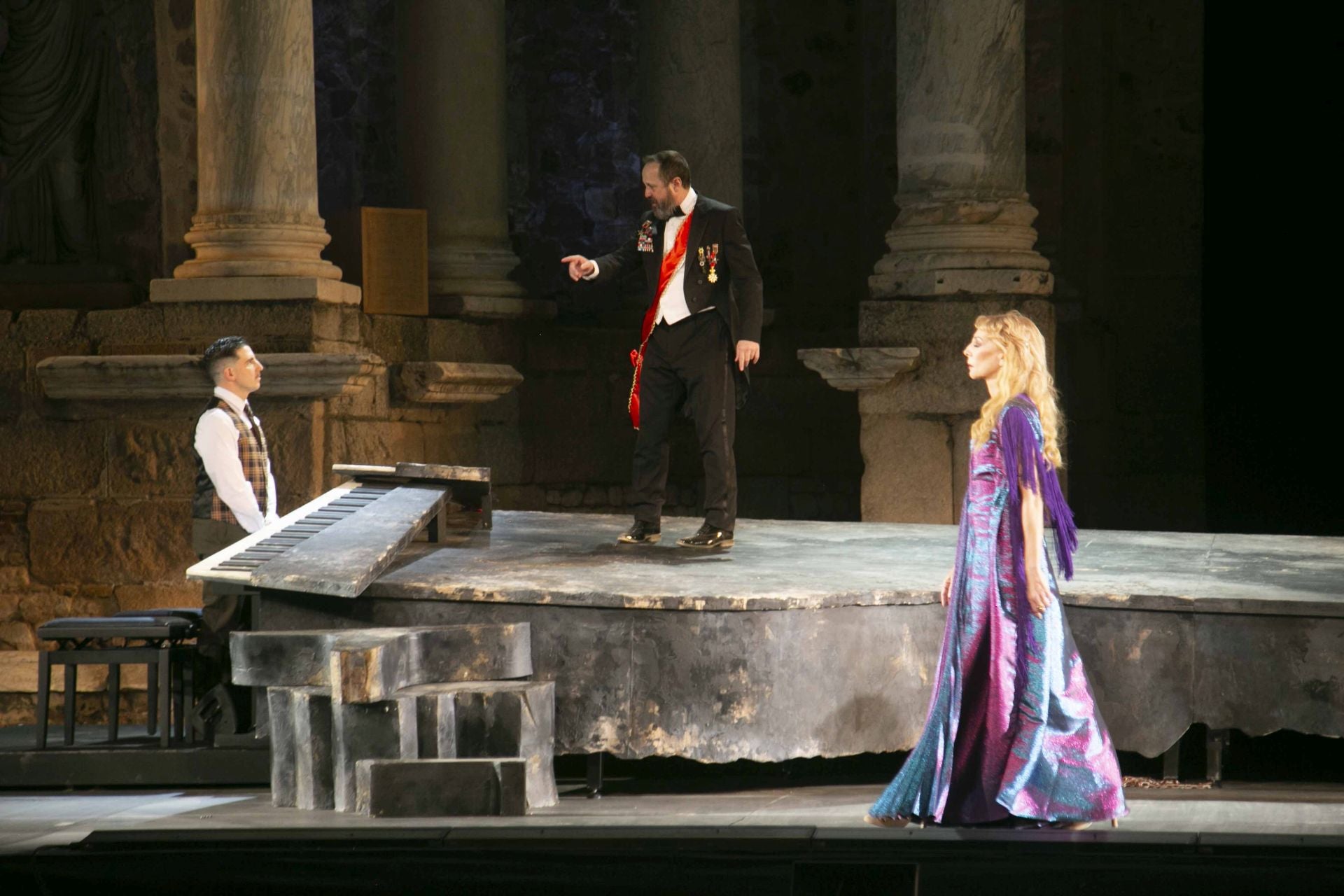 Fotos | La representación de Electra en el Teatro Romano de Mérida