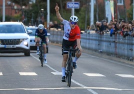 Iker Pérez y Pablo Lospitao, 'stagiaires' del Caja Rural