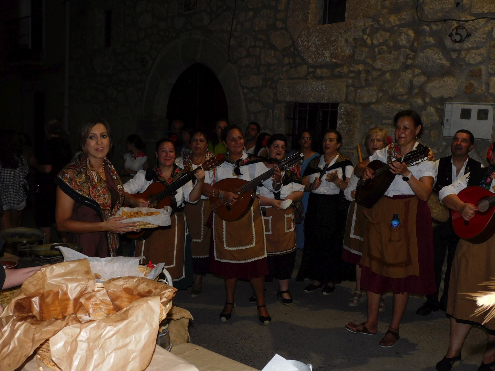 Jarandilla revive los antiguos oficios en una jornada muy animada