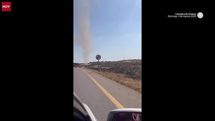 Así son los remolinos que se ven estos días en Extremadura