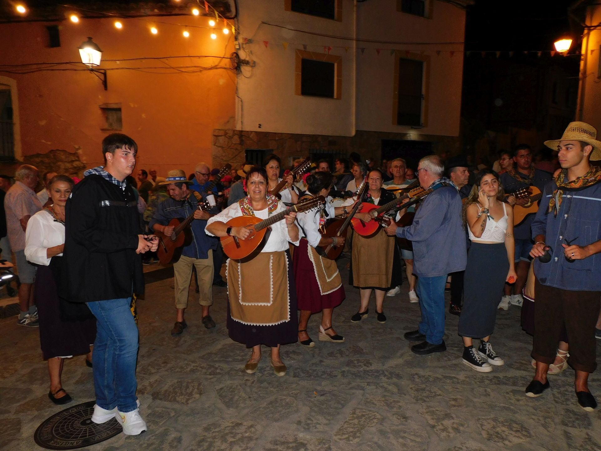 Jarandilla revive los antiguos oficios en una jornada muy animada