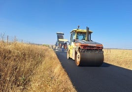 La Diputación mejora la CC-324, de Cáceres a Casar, y la CC-331, por Santa Marta de Magasca