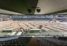 El estadio, 'patas arriba'.