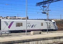 Un Ave que estuvo realizando pruebas de alta velocidad en Extremadura a principios de año.