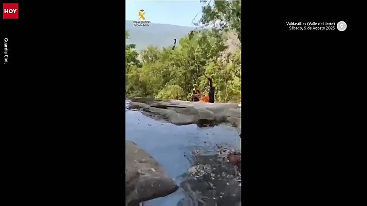 Rescatan a un hombre herido en una zona de difícil acceso en la Garganta Marta del Valle del Jerte