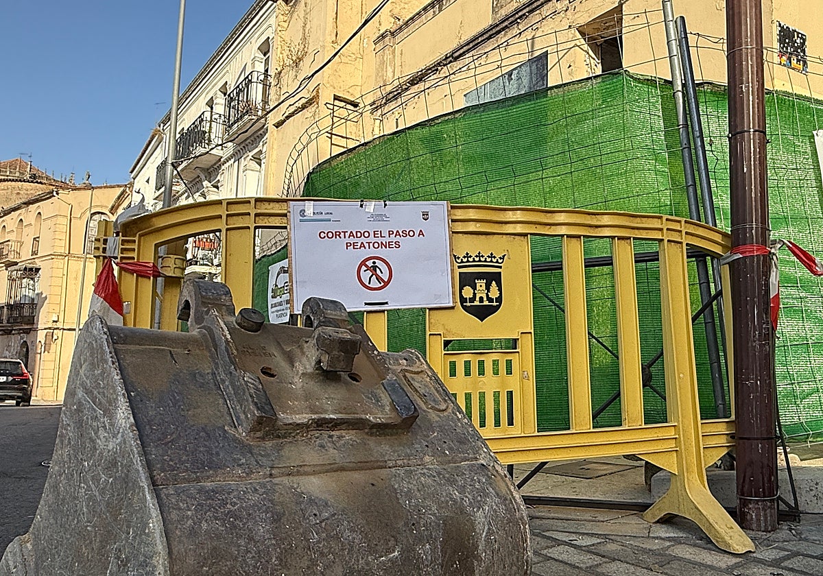 Los trabajos de demolición se extenderán durante toda la mañana.