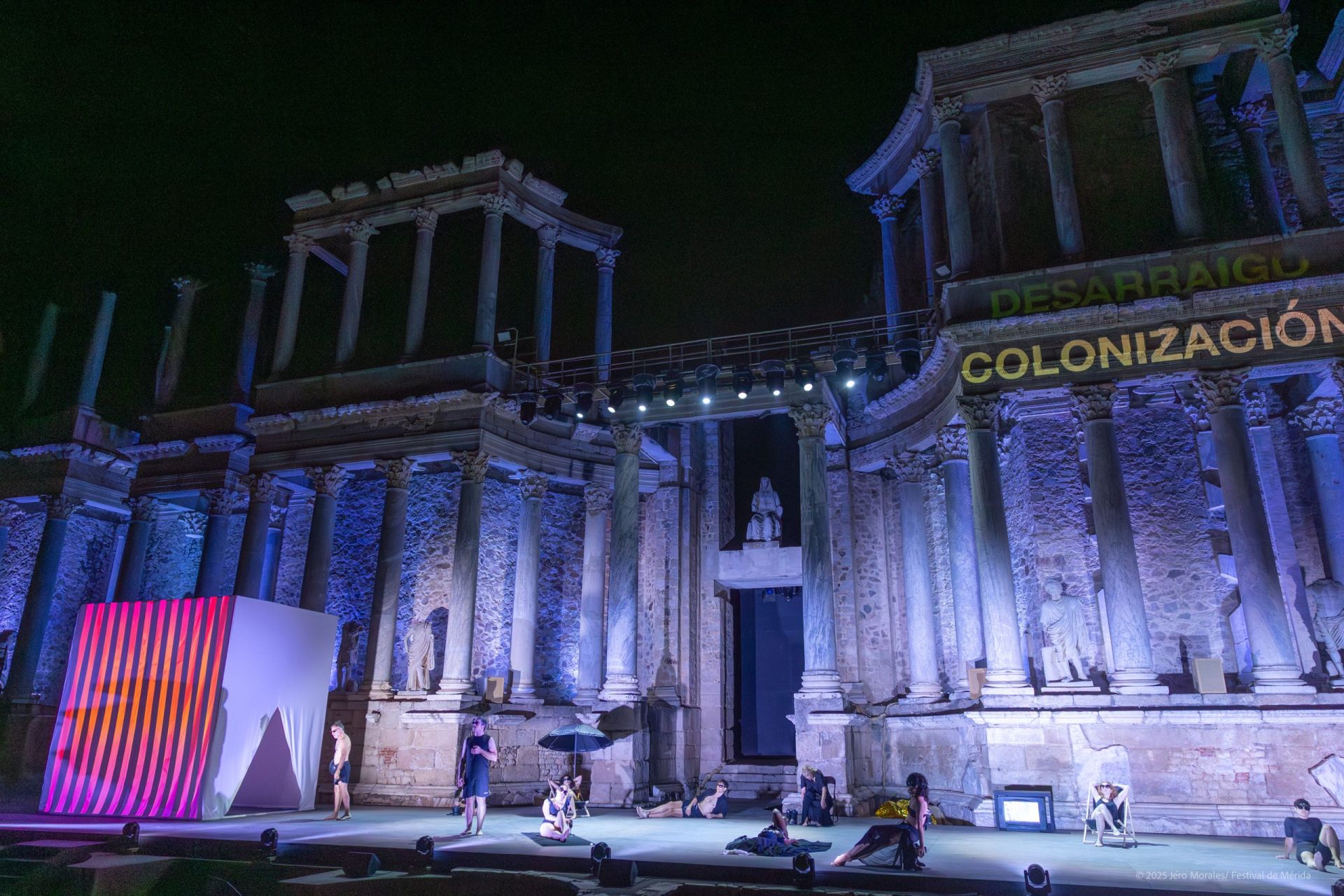 &#039;Las Troyanas&#039;, del Festival de Teatro de Mérida, en imágenes