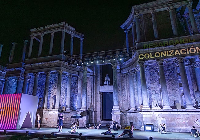 Un instante de la representación de 'Las troyanas'.