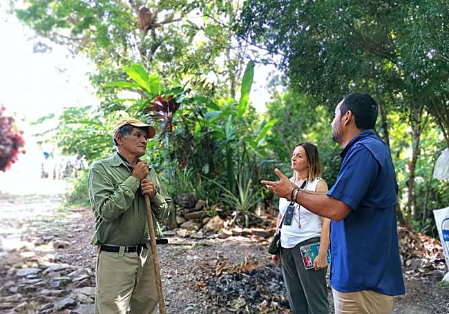 Carmen Alonso Merino, voluntaria experta del año 2023 en El Salvador.