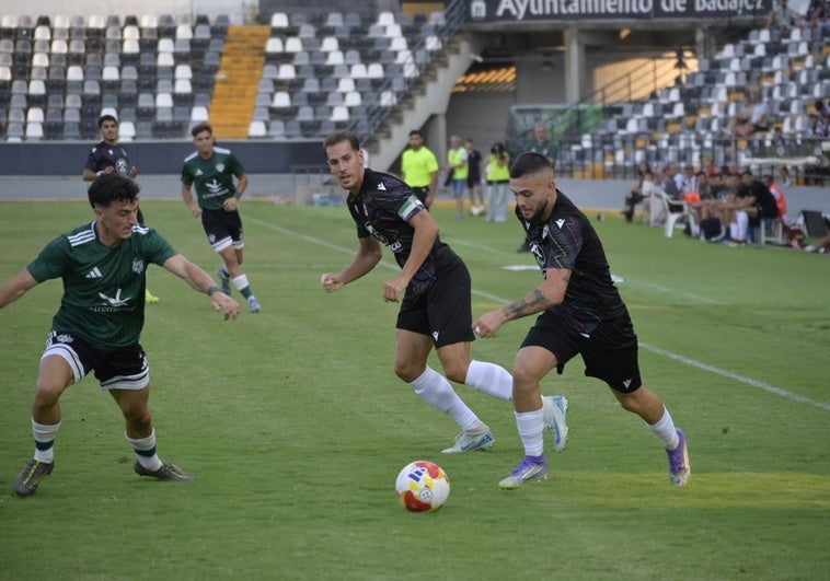 Borja Domingo y Bermúdez afinan la melodía ofensiva del Badajoz