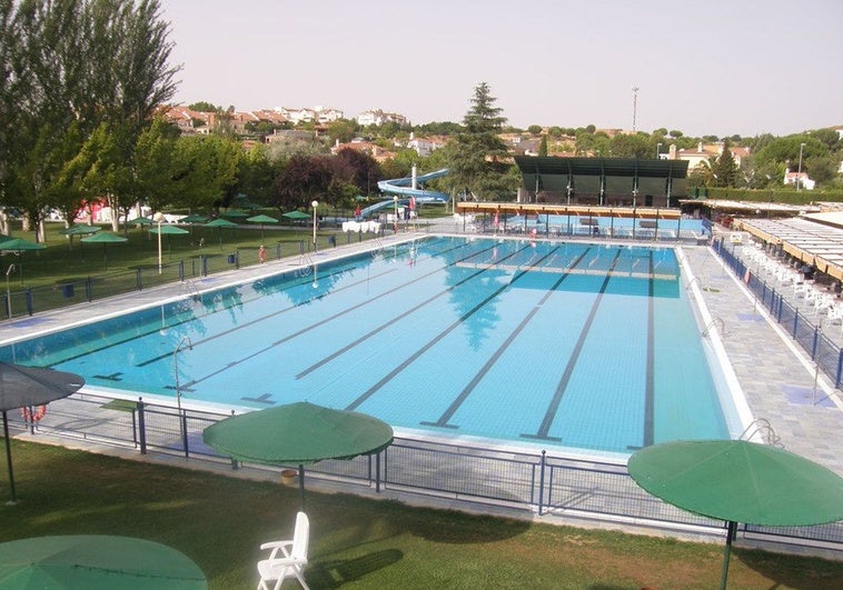 El Casino de Badajoz denuncia ante la Policía Nacional la aparición de heces en su piscina
