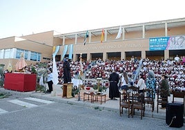 El colegio San Antonio en septiembre de 2024 cuando recibió la visita de la imagen de la Virgen de la Montaña.