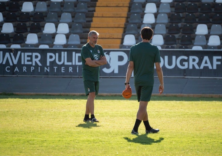 El Badajoz busca su once ganador