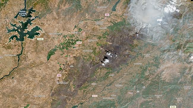 Imagen antes - Imágenes de la zona afectada por el incendio de Jarilla del 10 y del 20 de agosto