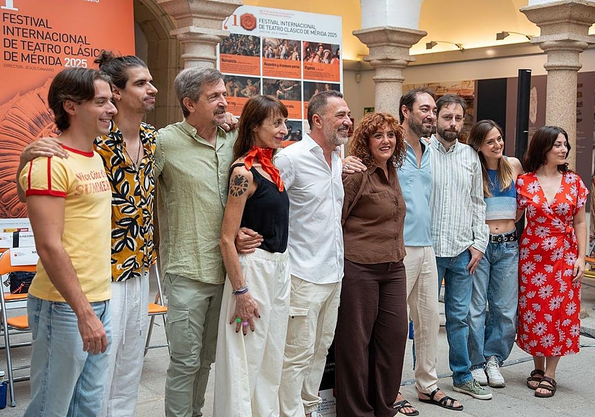 'Jasón y las furias' despide el Festival de Mérida con una mirada contemporánea y la humanización de los personajes