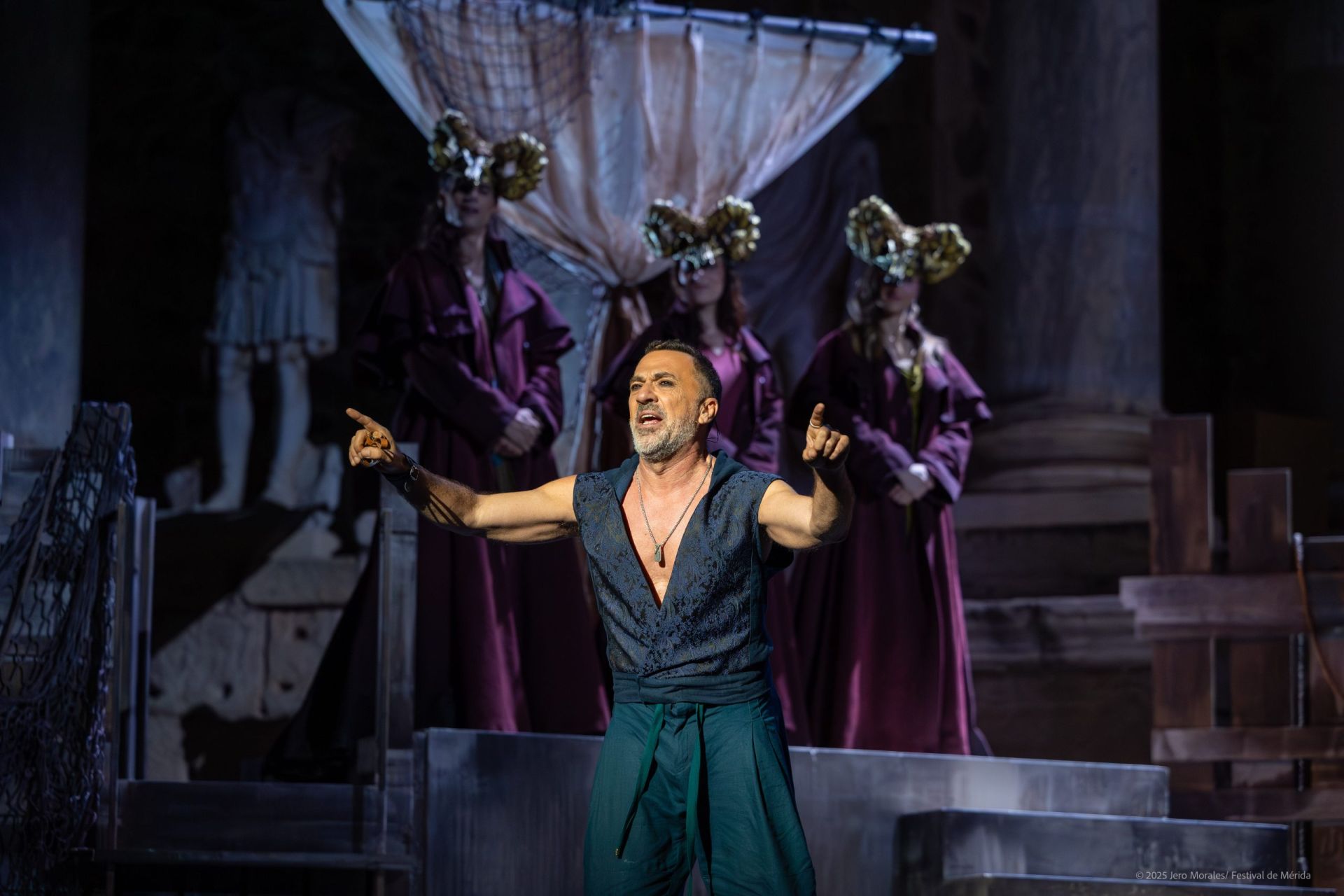 Las mejores imágenes de la obra de teatro &#039;Jasón y las furias&#039;