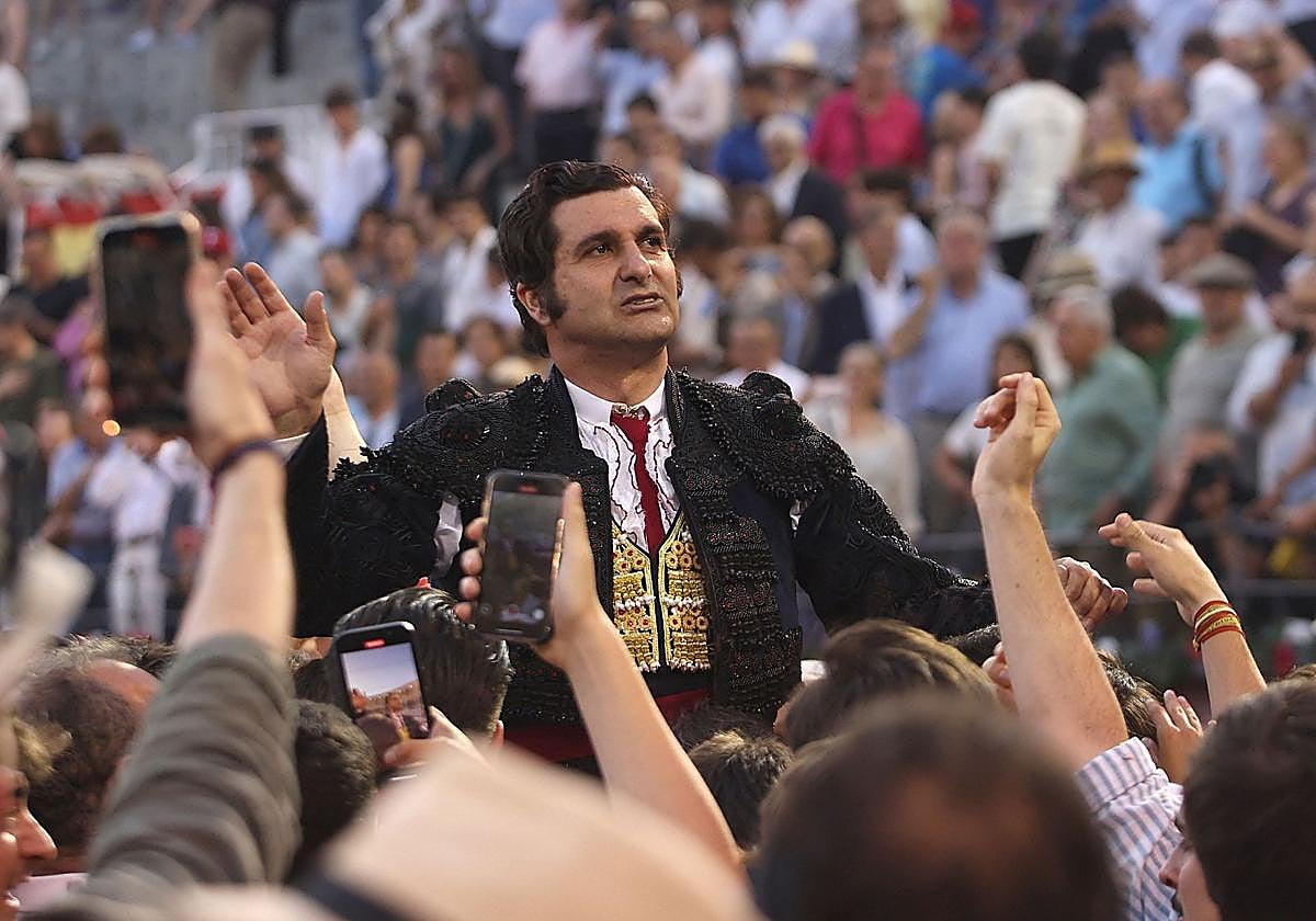 Morante de la Puebla, a hombros en San Isidro.