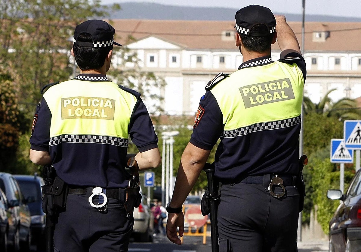Agentes de la Policía Local de Mérida.