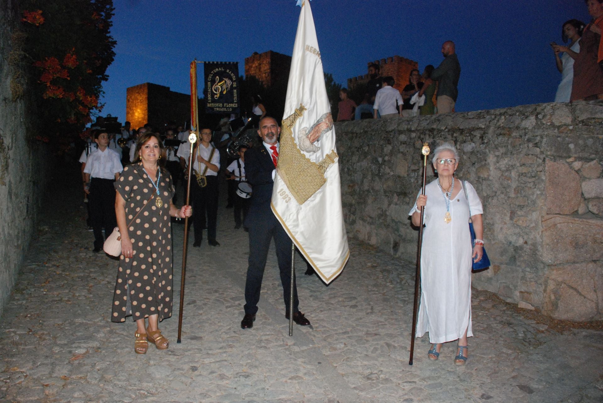 La bajada de la Patrona a la iglesia de San Martín en imágenes