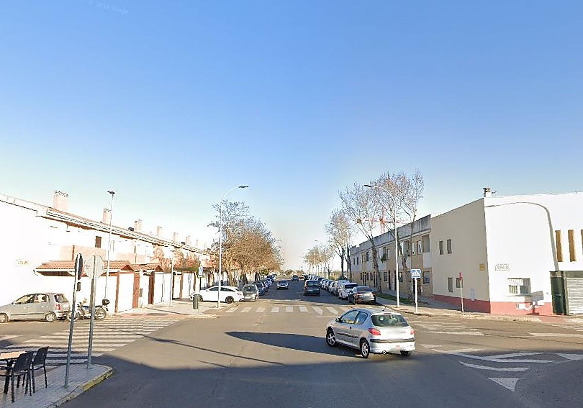 Herida una mujer tras ser atropellada en la calle Corte de Peleas en Badajoz