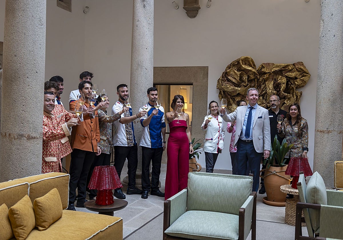 Dos reservas y 18 trabajadores: así es el primer día del hotel Hilton de Godoy de Cáceres