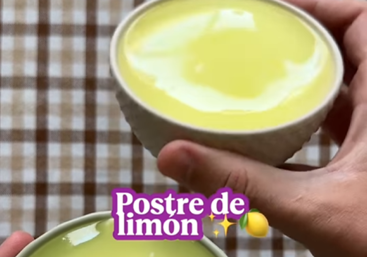 Gelatinas de limón cremosas