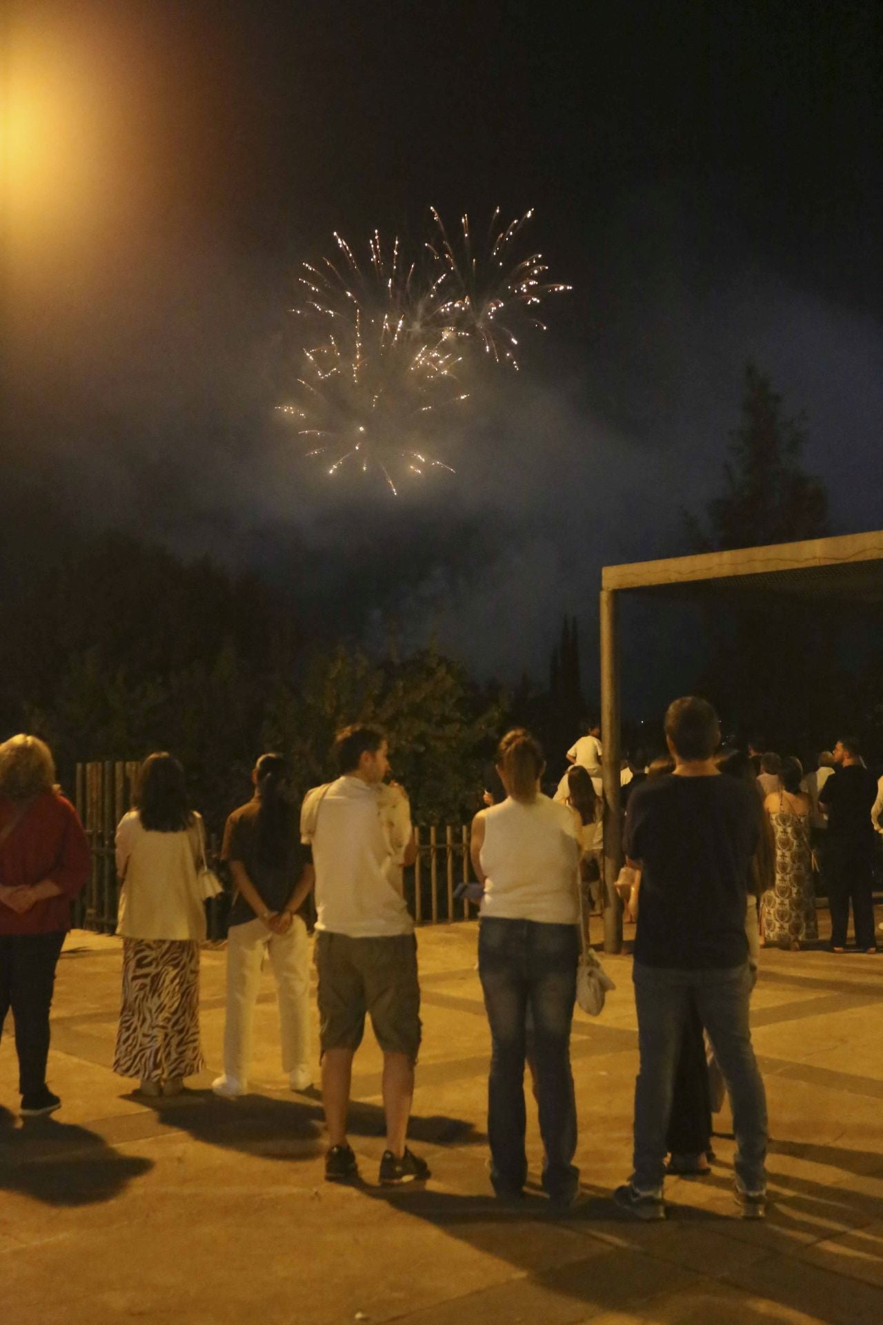 Fuegos artificiales para despedir la Feria de Mérida