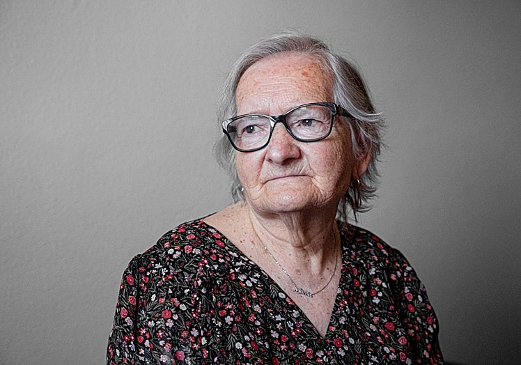 Su tía abuela María Sánchez, que facilitó su saliva para identificar a su padre y murió poco antes de que la familia recibiera los restos.