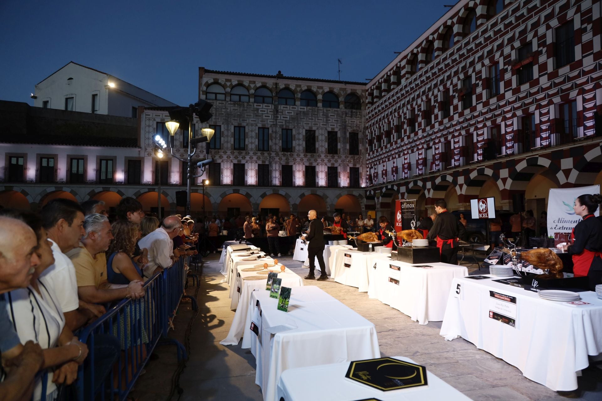 El concurso de cortadores de Badajoz, en imágenes