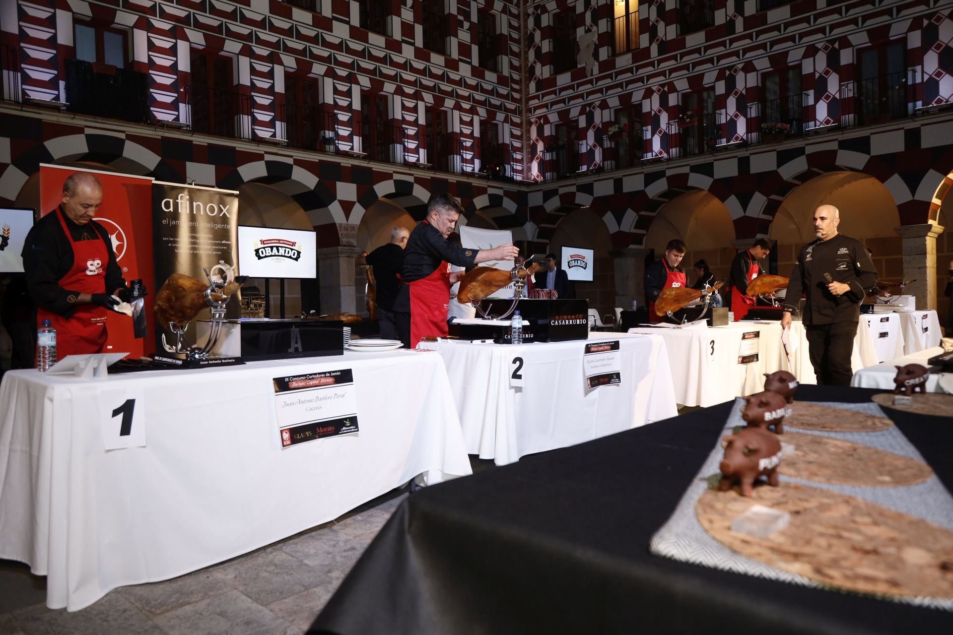 El concurso de cortadores de Badajoz, en imágenes