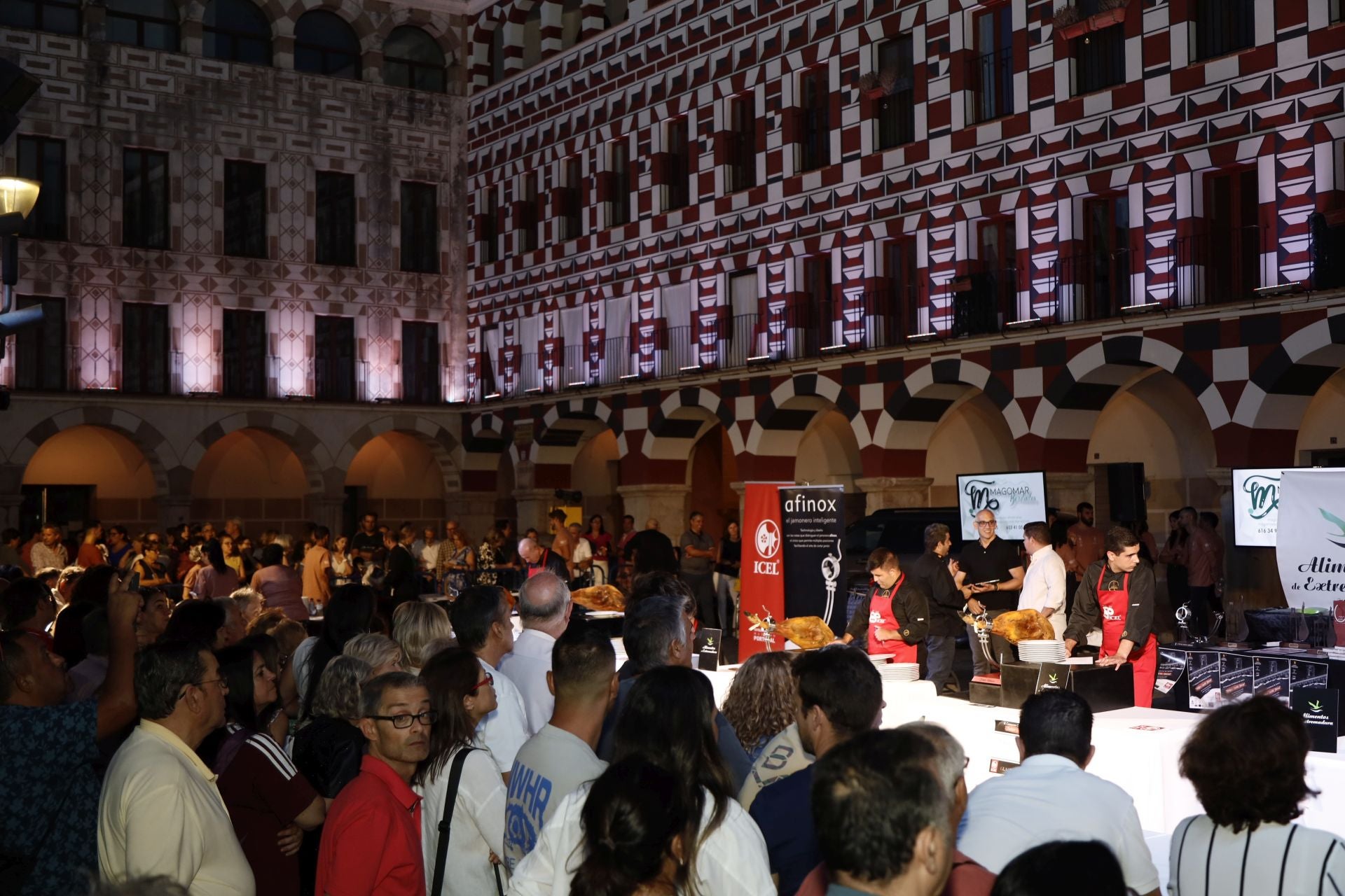 El concurso de cortadores de Badajoz, en imágenes