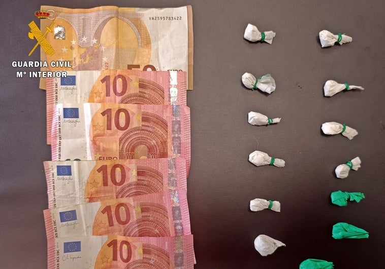 Detenido con 13 papelinas de cocaína un vecino de Alange durante las fiestas